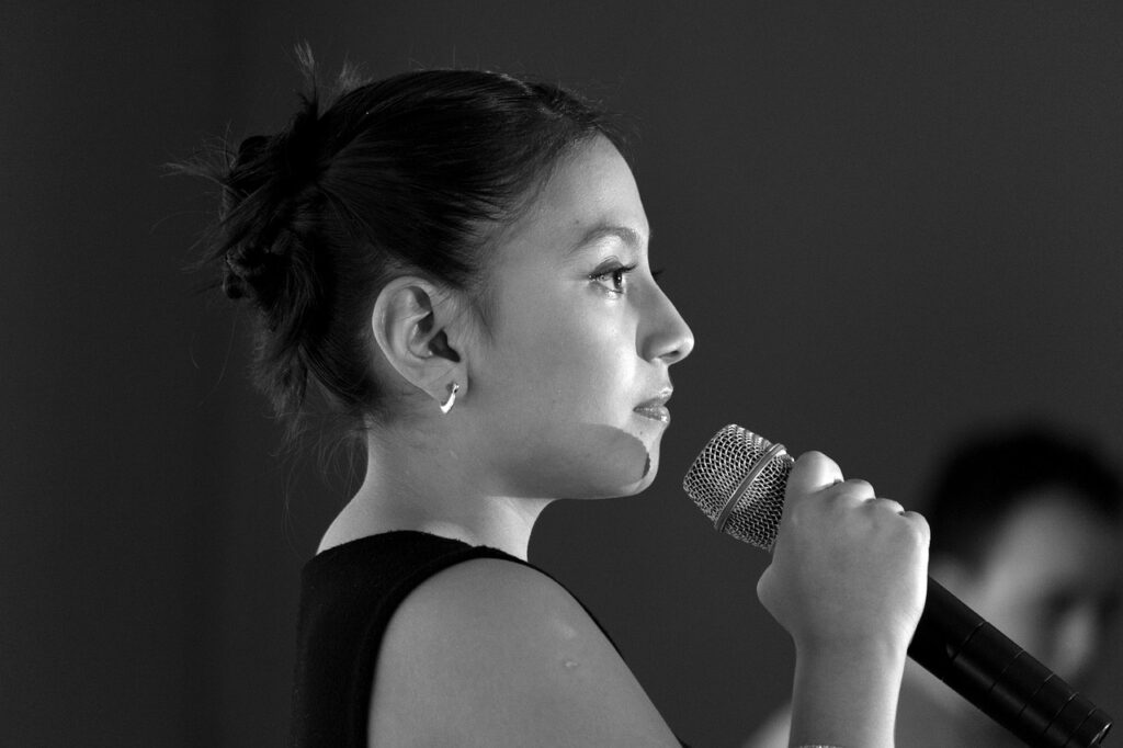escuela de cantantes quito